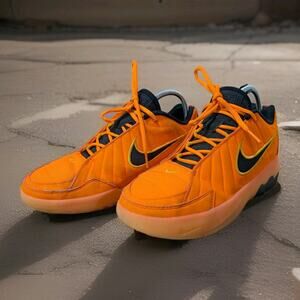 Nike LeBron Witness 9 IX Total Orange Sneakers HV2270-800 7Y EU 40 Women's 9.5